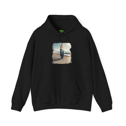 Wave Rider, Unisex Gildon Heavy Blend™ Hooded Sweatshirt